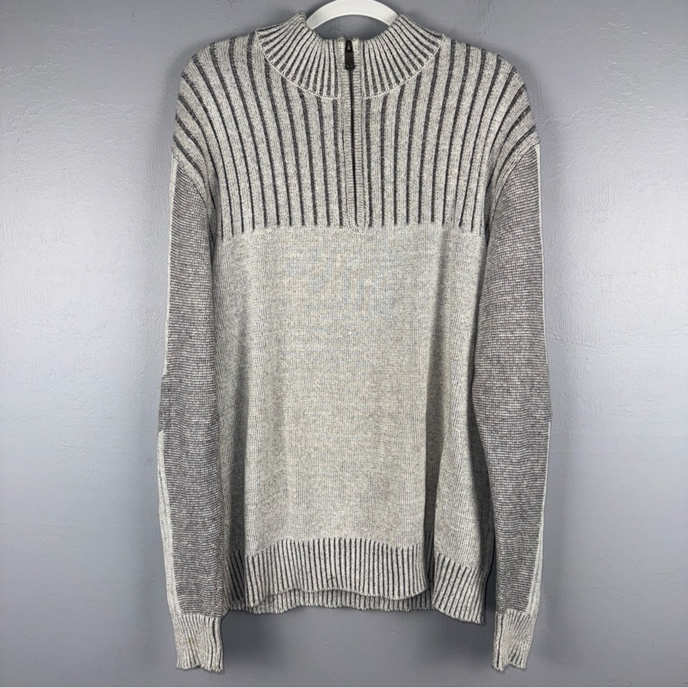 Bke Sweater Men's Size Large Light Gray Knit Quarter Zip Long Sleeves Ribbed